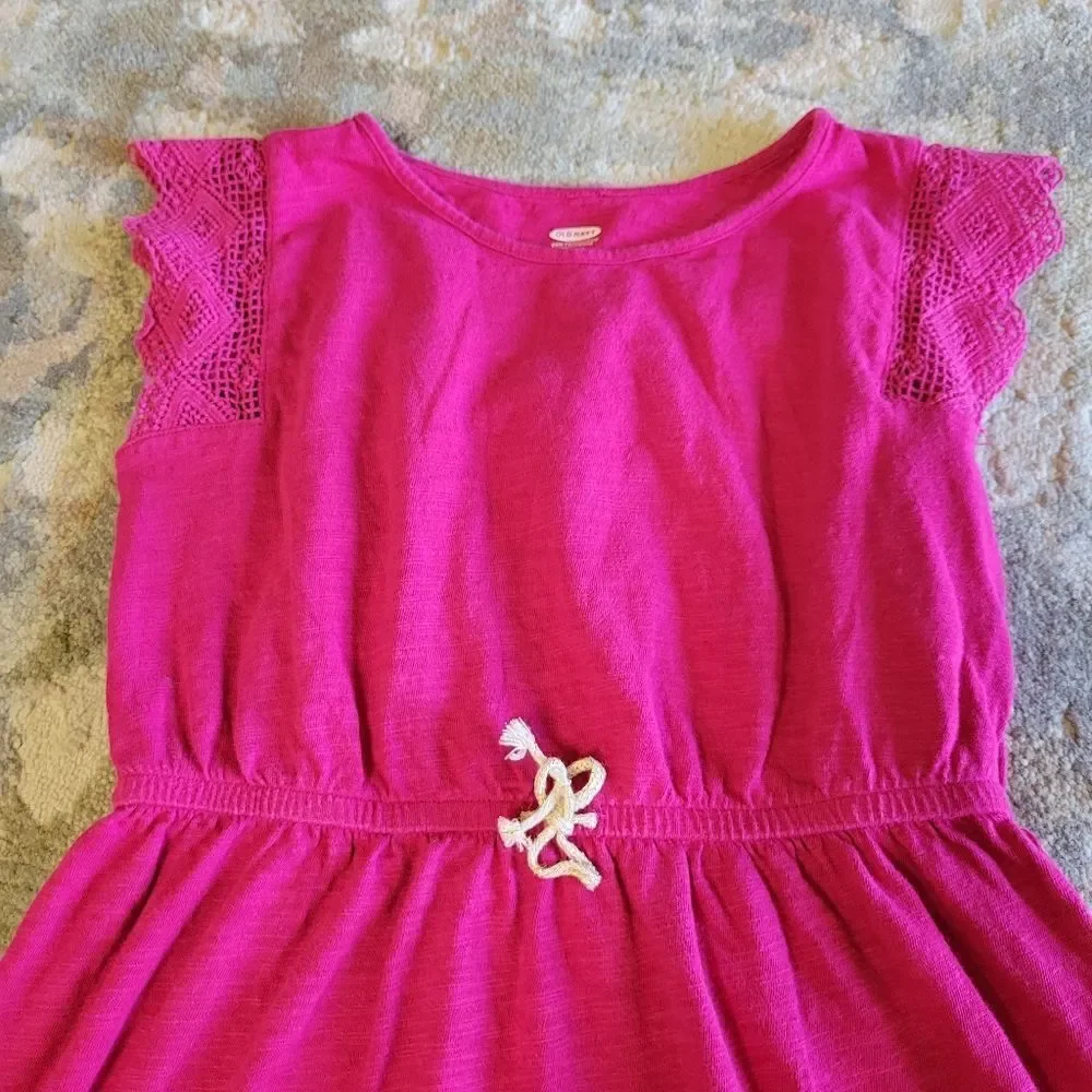 Old Navy Hot Pink Gathered Waist with lace sleeve Girls Dress